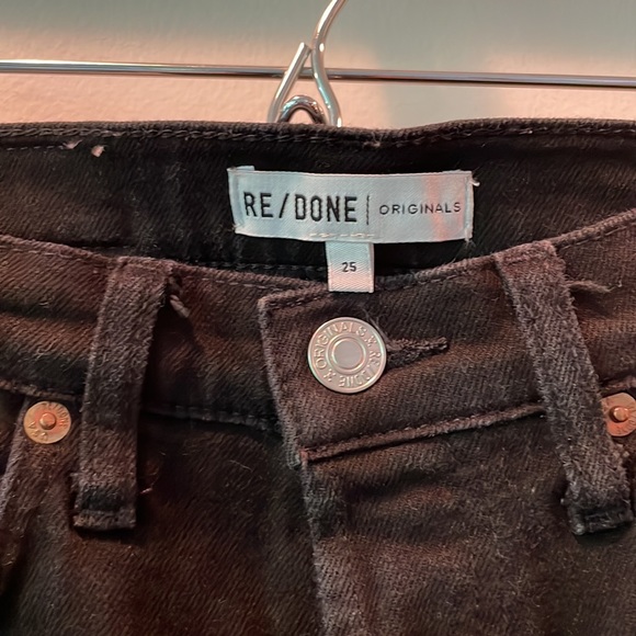 Re/Done Stove Pipe black cropped jean. Size 25 - Picture 2 of 4